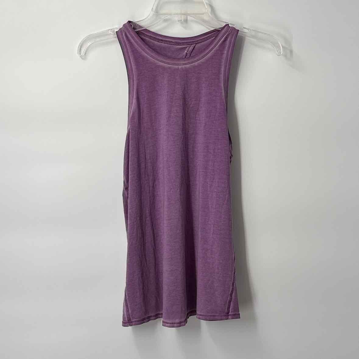 Small LuluLemon Tank Top