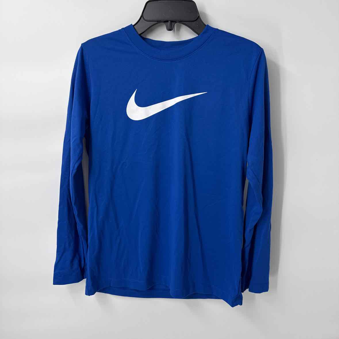 10/12 NEW Nike Shirt