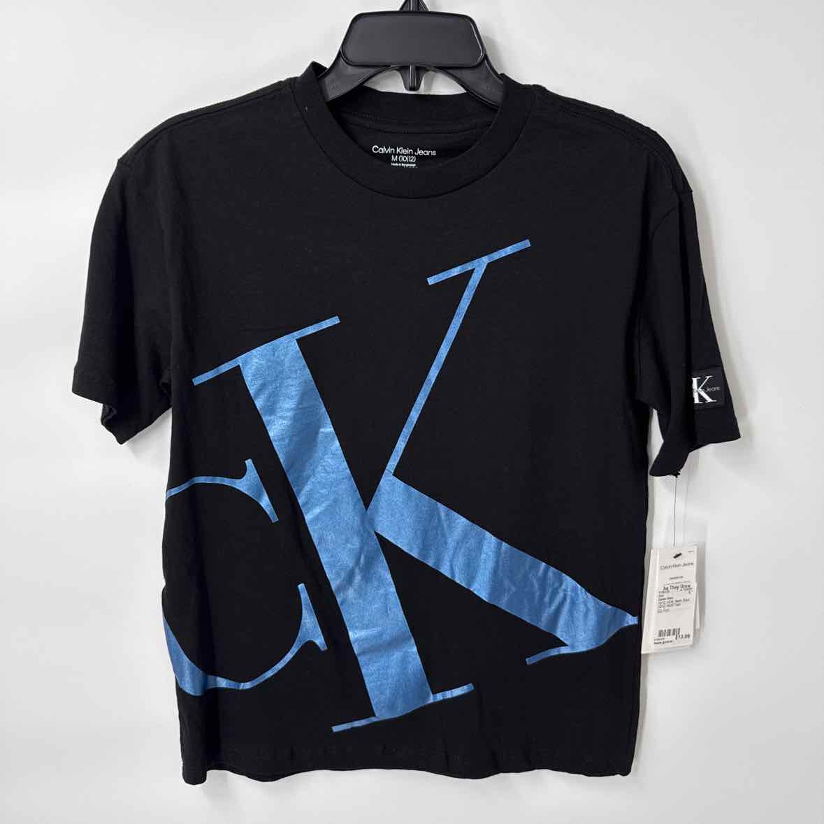 10/12 NEW Calvin Klein Shirt