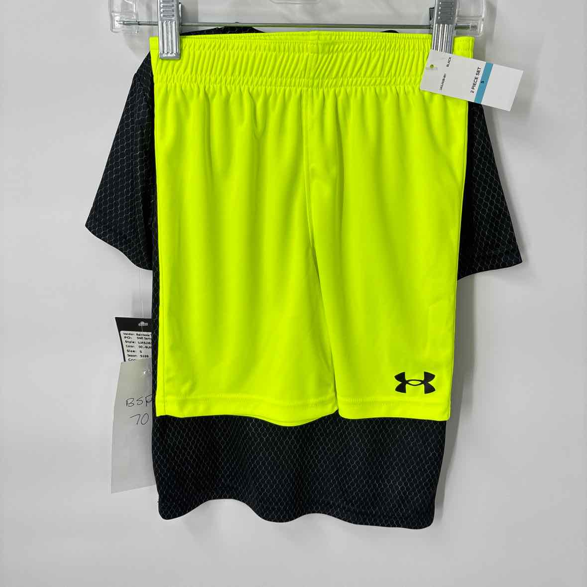 5 NEW Under Armour 2 pc ensembles