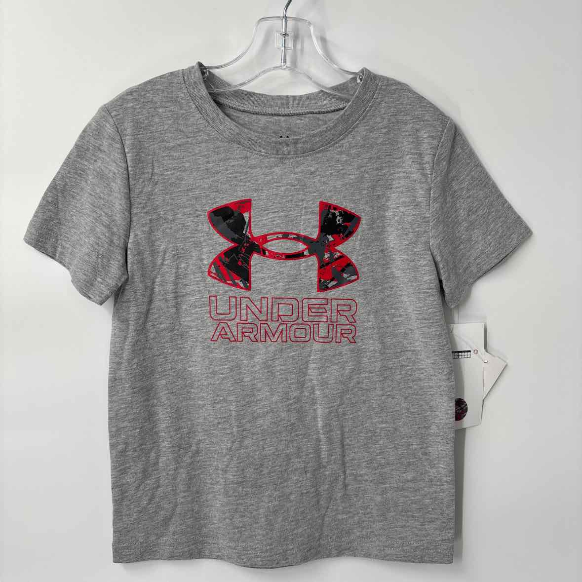 5 NEW Under Armour Shirt