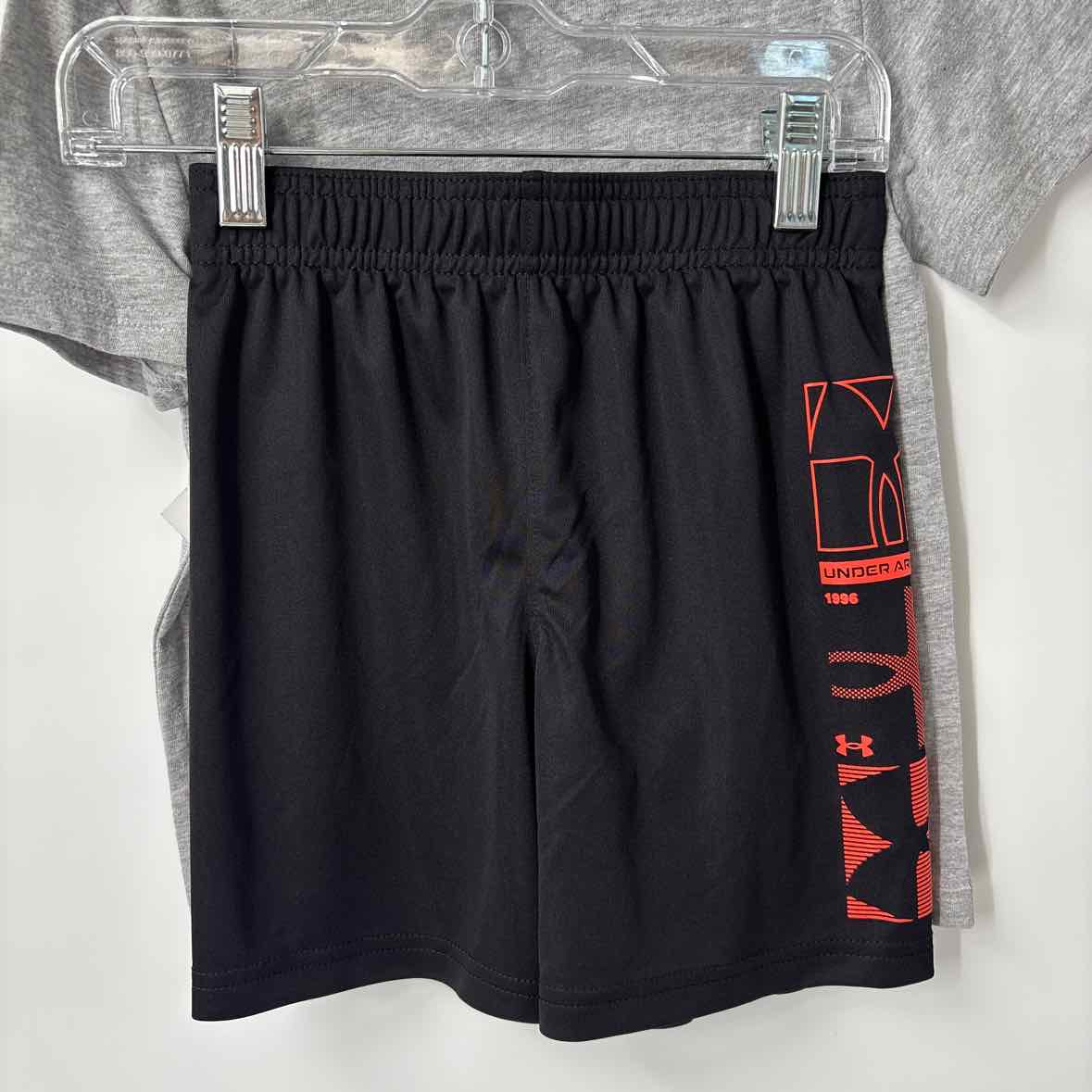 5 NEW Under Armour 2 pc ensembles
