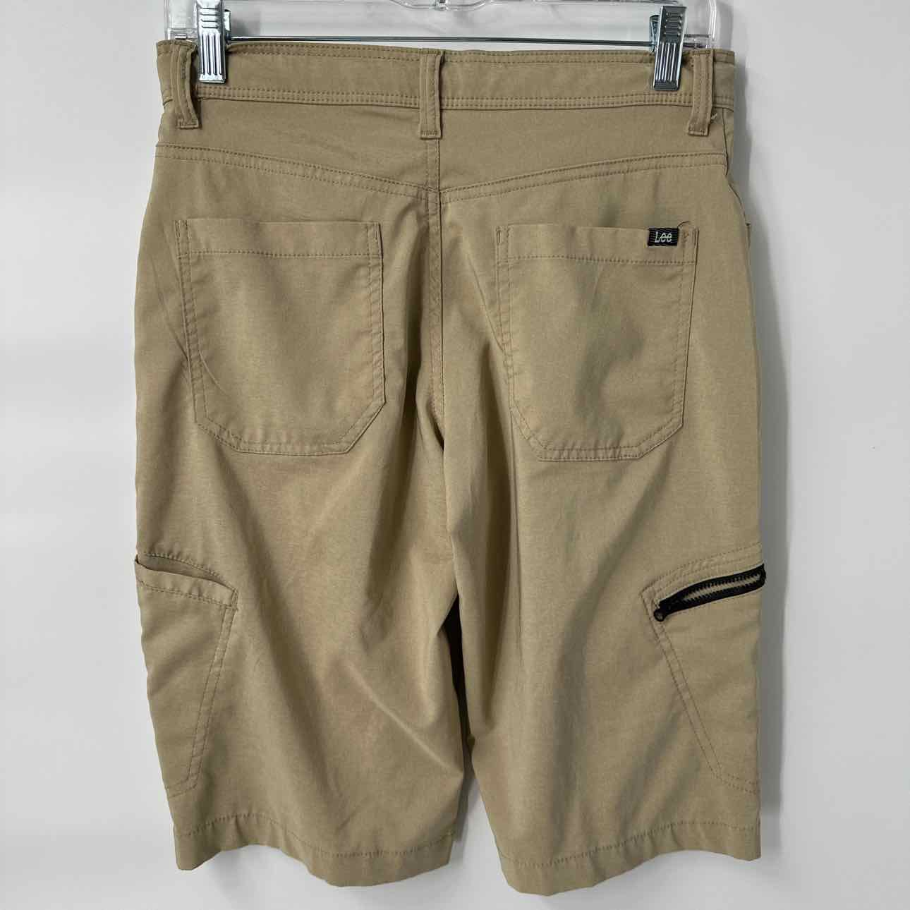 16 Lee Shorts