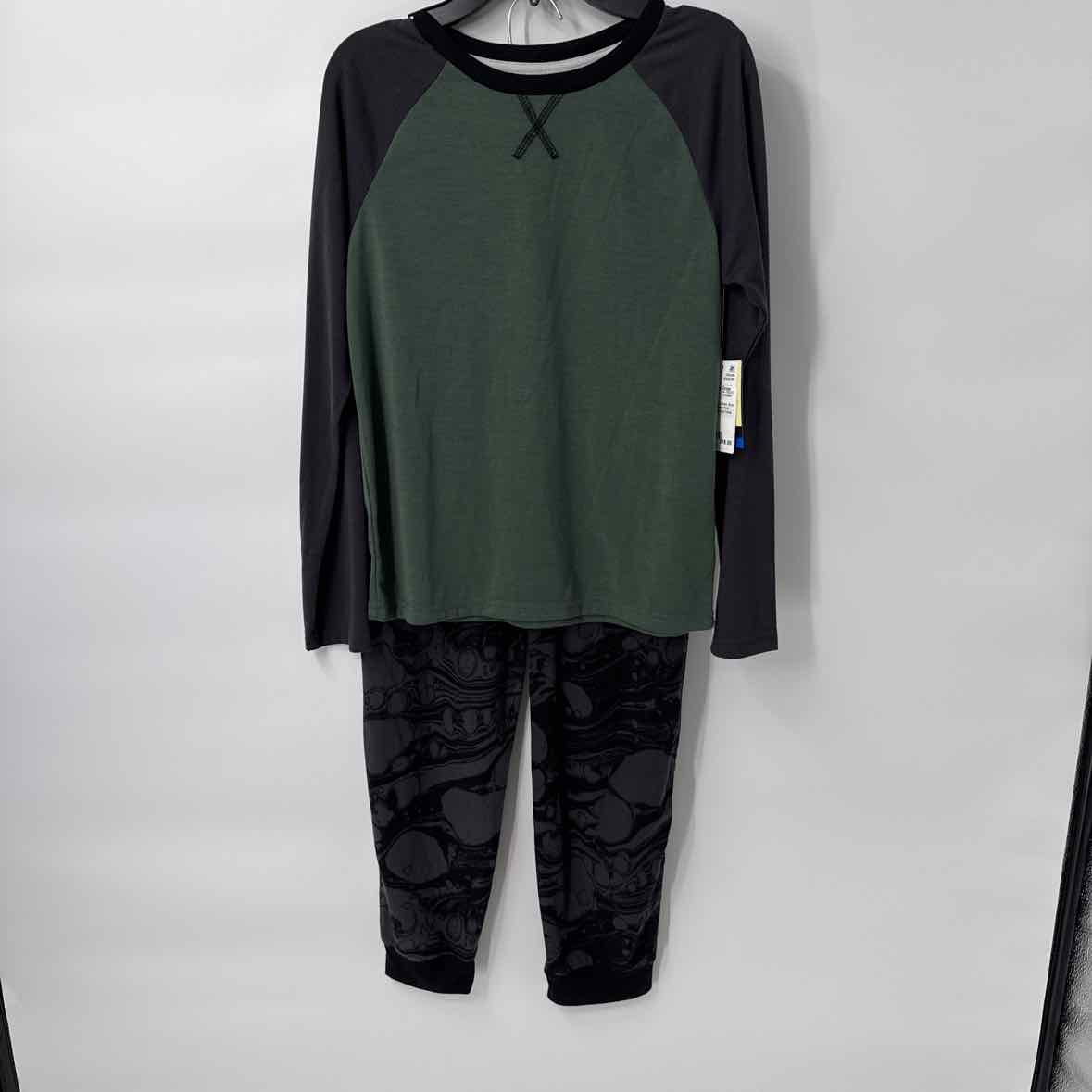 10 NEW Cuddle Duds Pajamas