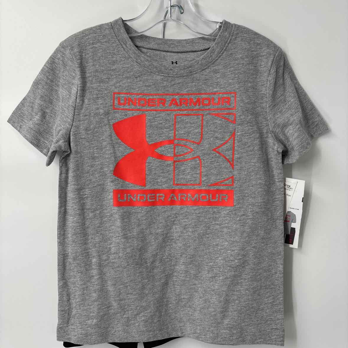 5 NEW Under Armour 2 pc ensembles