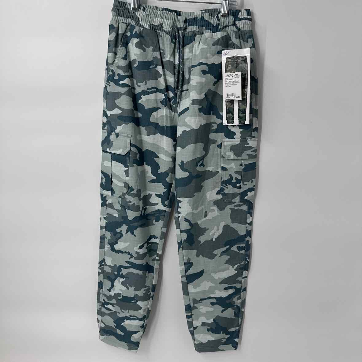 10/12 NEW Under Armour Pants