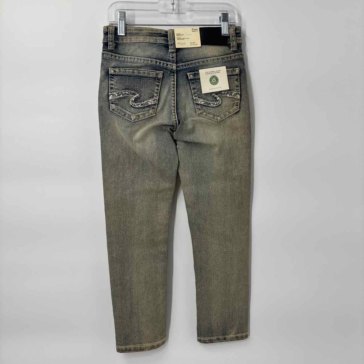 6 NEW Silver Jeans Co. Jeans