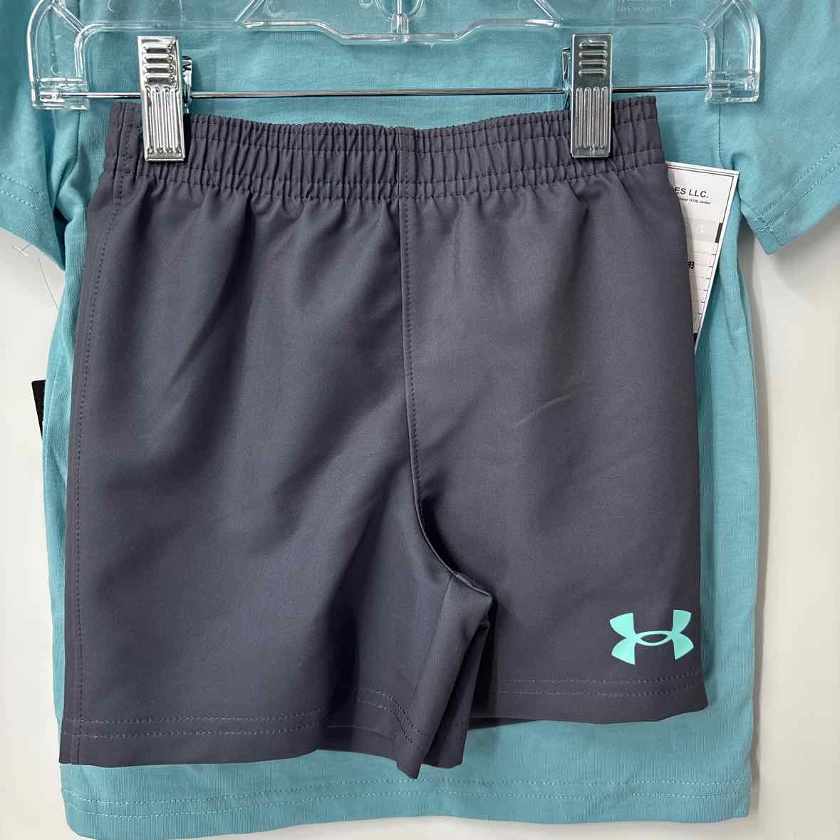 5 NEW Under Armour 2 pc ensembles