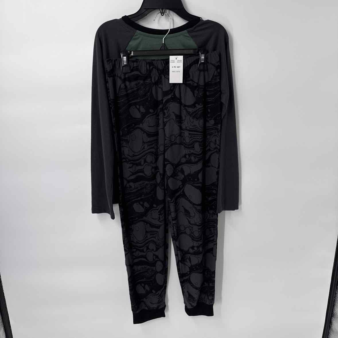 10 NEW Cuddle Duds Pajamas