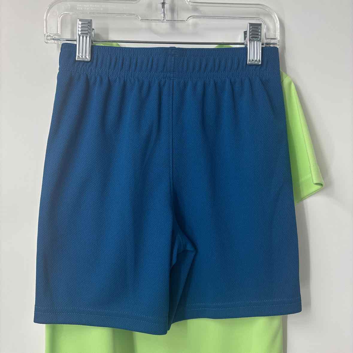 5 NEW Under Armour 2 pc ensembles