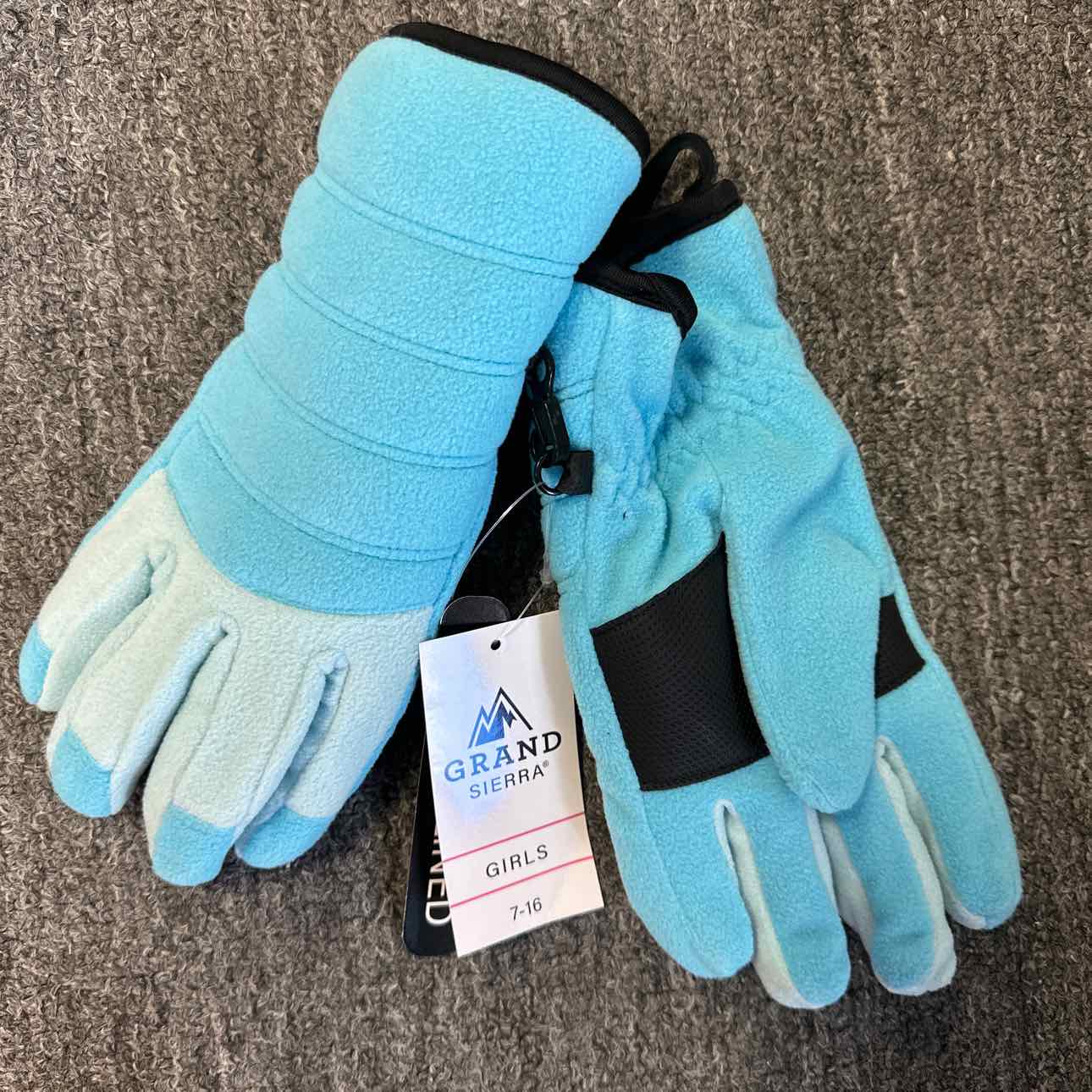 7-16 NEW Grand Sierra Winter Hats/Gloves