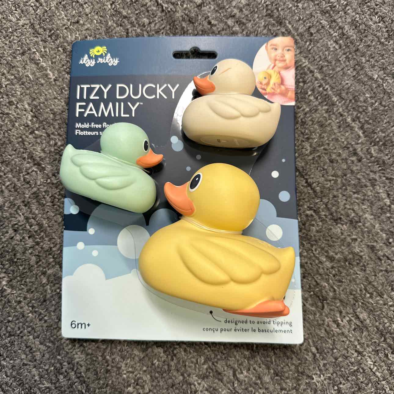 NEW Itzy Ritzy Ducky Family Bath Toys