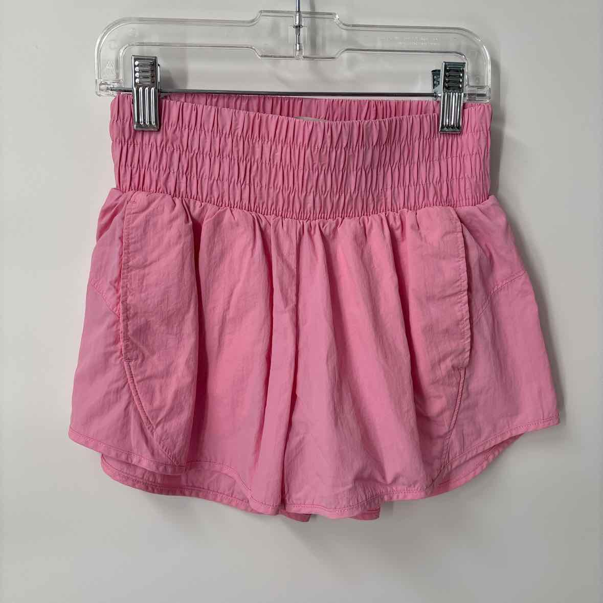 6/7 AllInMotion Shorts