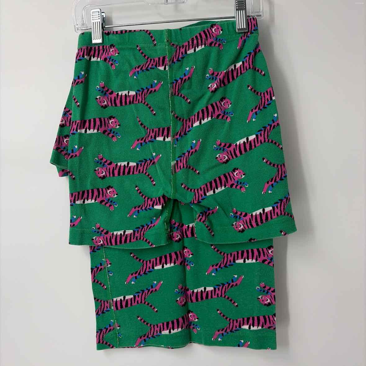 8 HannaAnd Pajamas