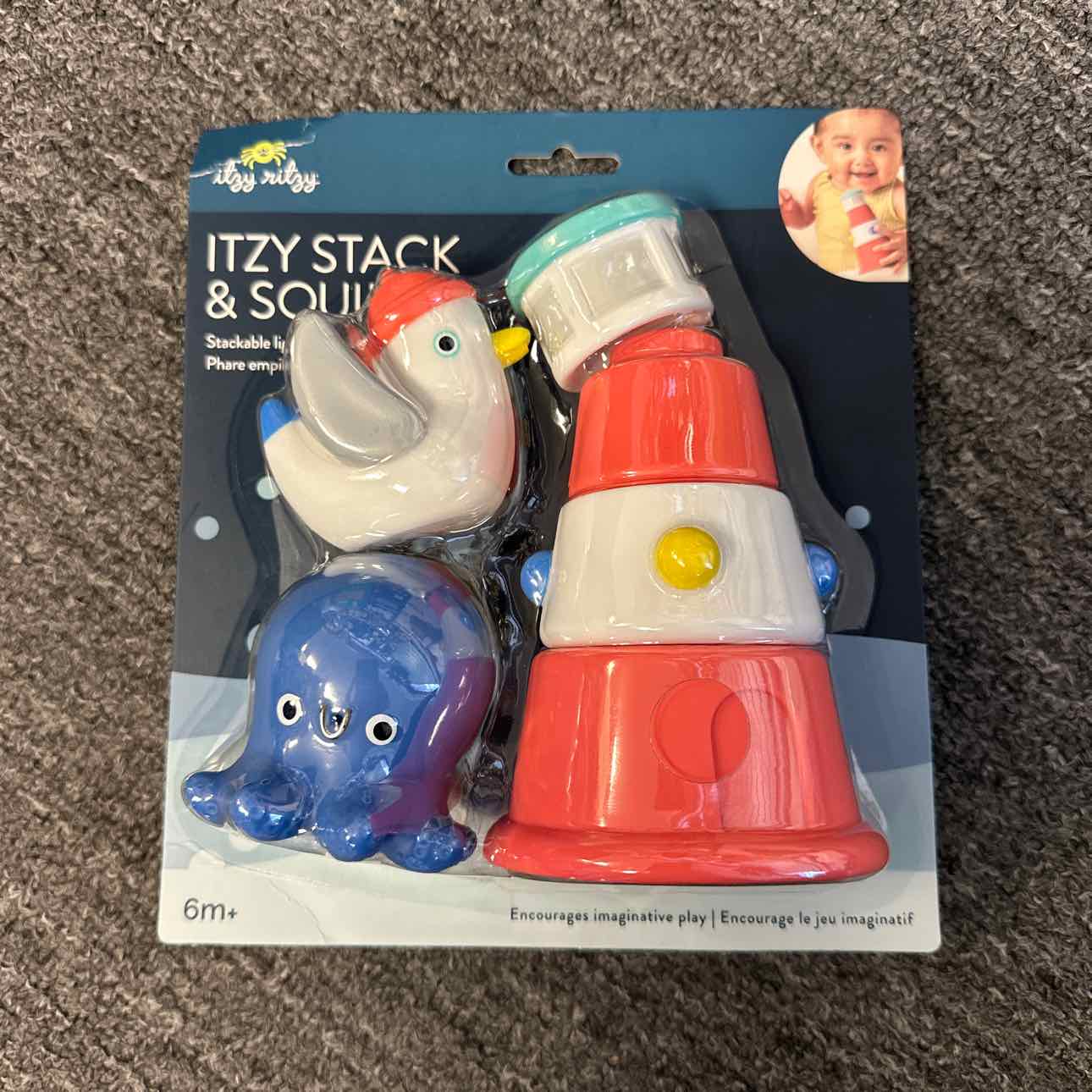 NEW Itzy Ritzy Stack & Squirt Bath/Water Toys