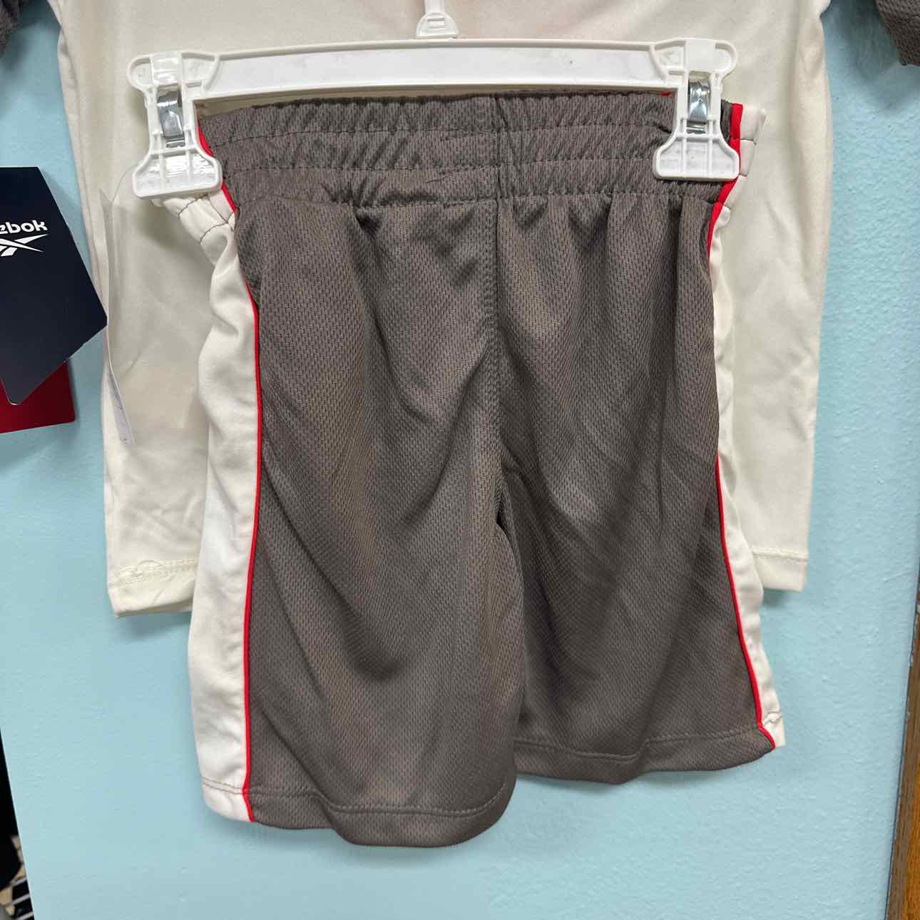 5 NEW Reebok 2 pc ensembles
