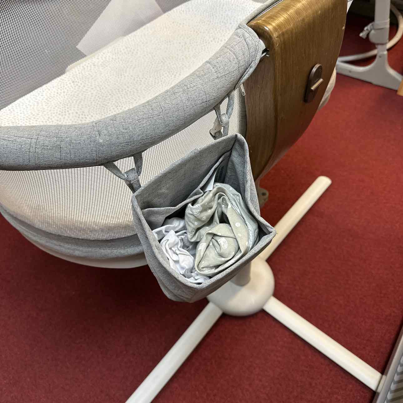 Swivel Sleeper Bassinet Halo Misc Items