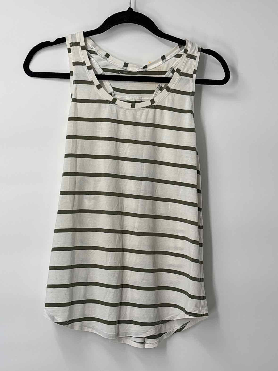 Small LuluLemon Tank Top
