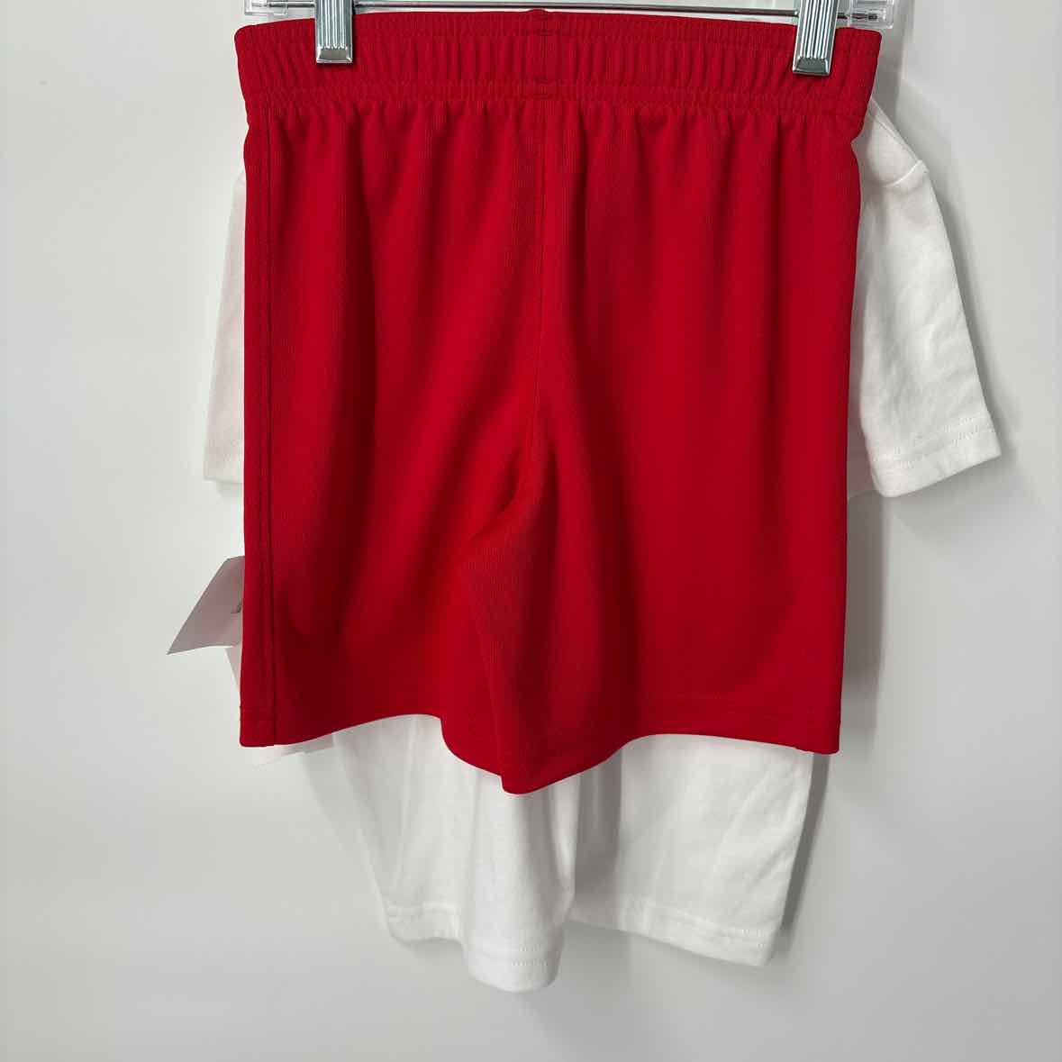 5 NEW Under Armour 2 pc ensembles