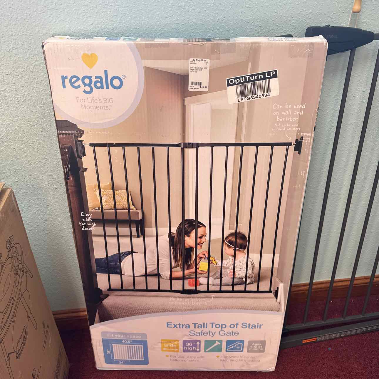 Extra Tall Baby Gate NEW Regalo Misc Items