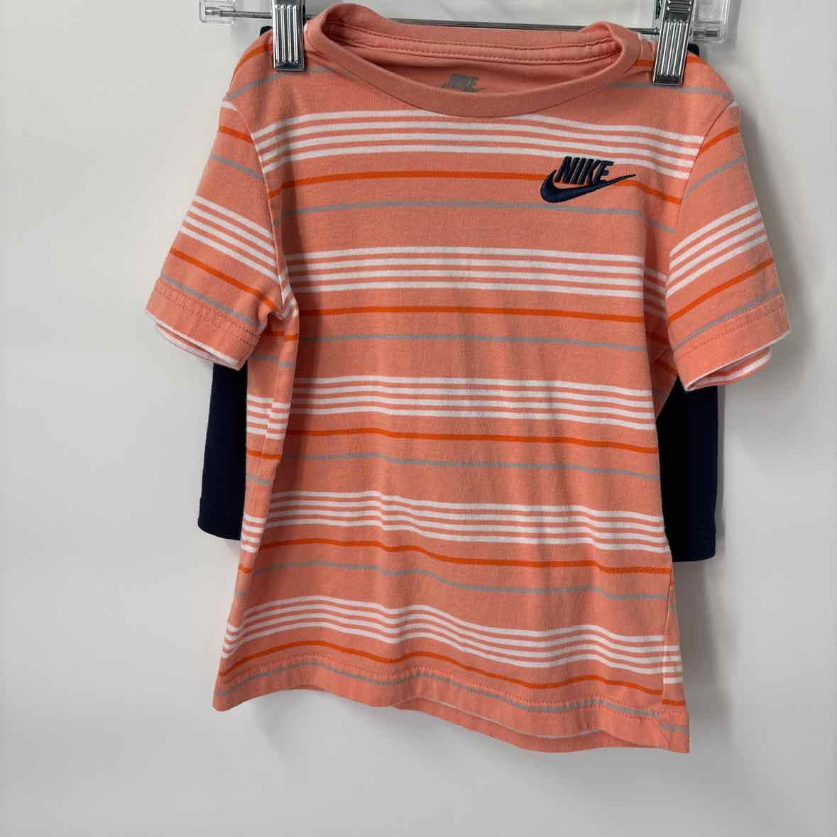 4 Nike 2 pc ensembles