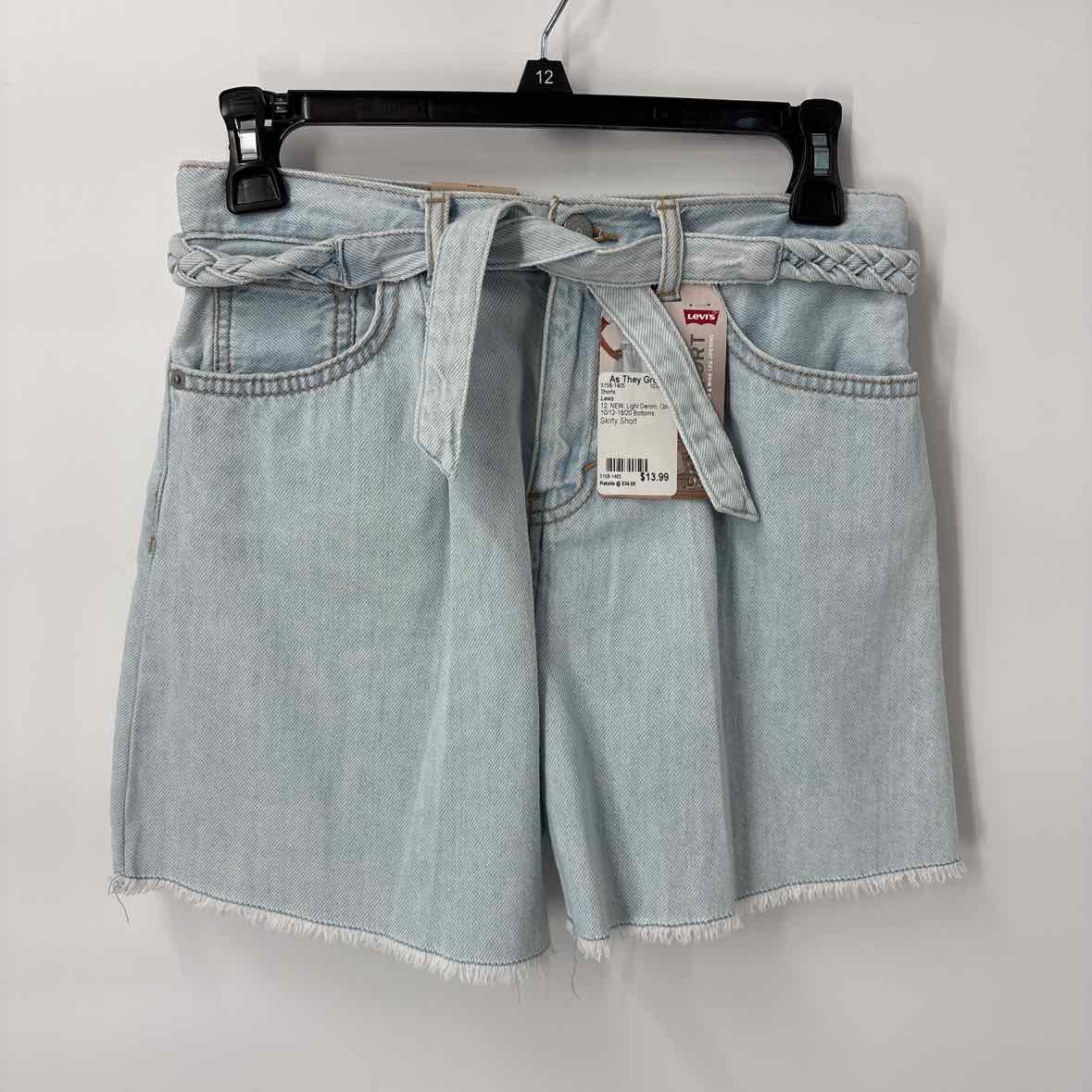 12 NEW Levis Shorts