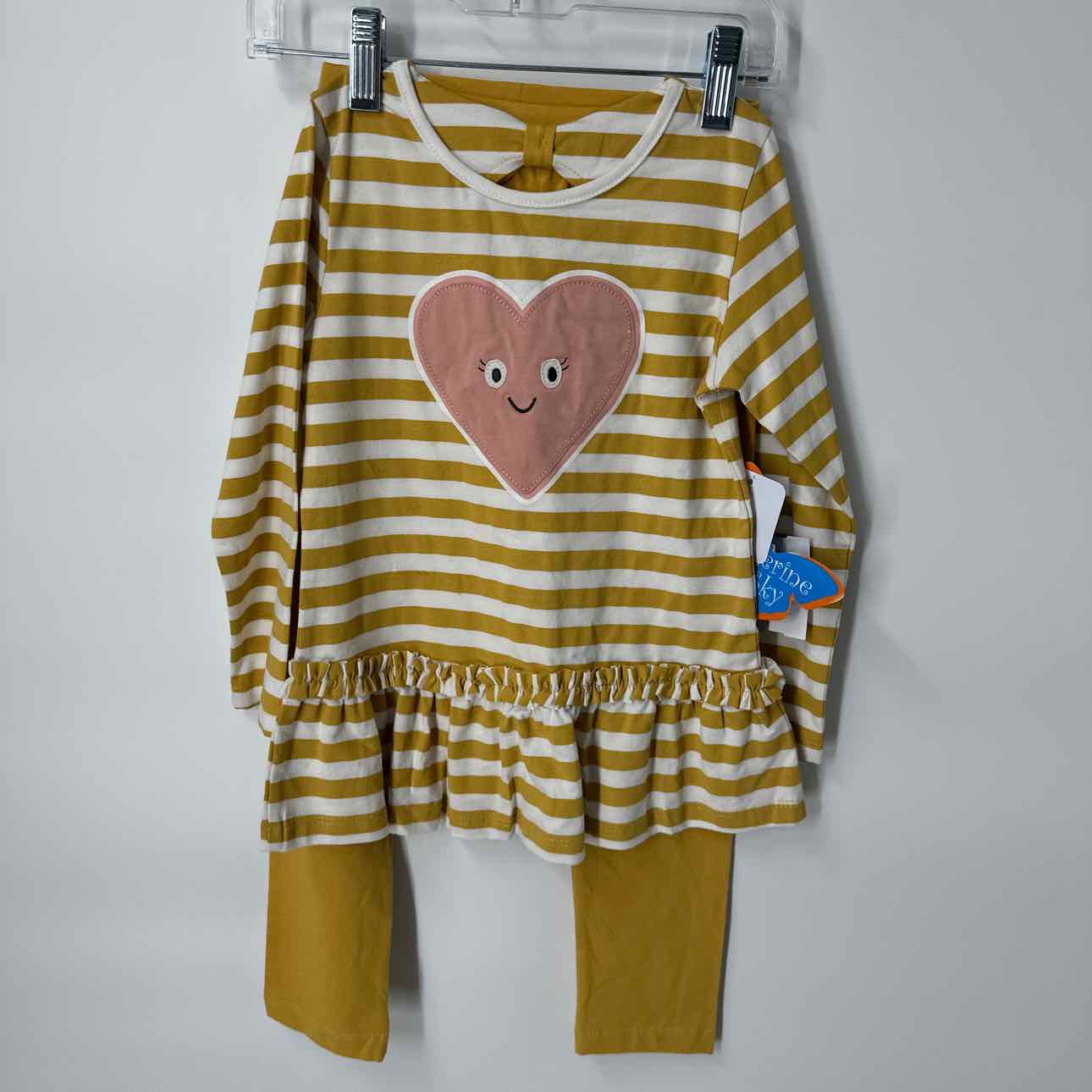 4 NEW Tangerine Sky 2pc Outfit