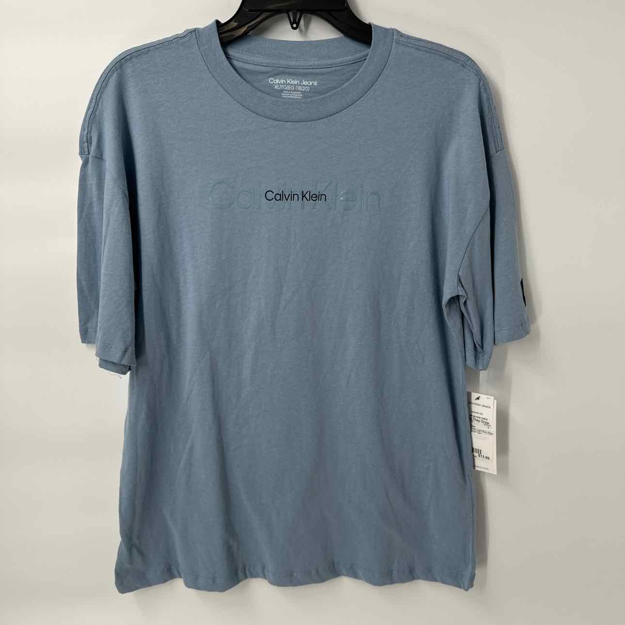18/20 NEW Calvin Klein Shirt