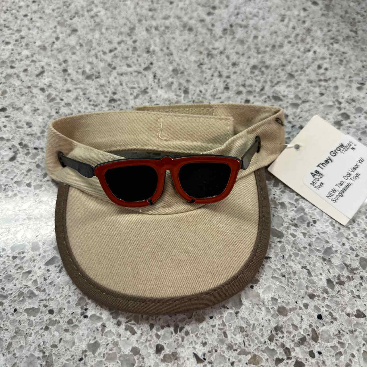 NEW Doll Visor W/ Sunglasses Toys