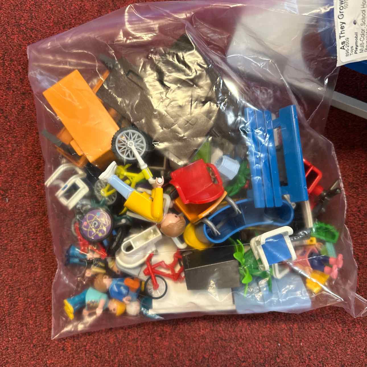Playmobil School House Playset W/ Accessoires Toys