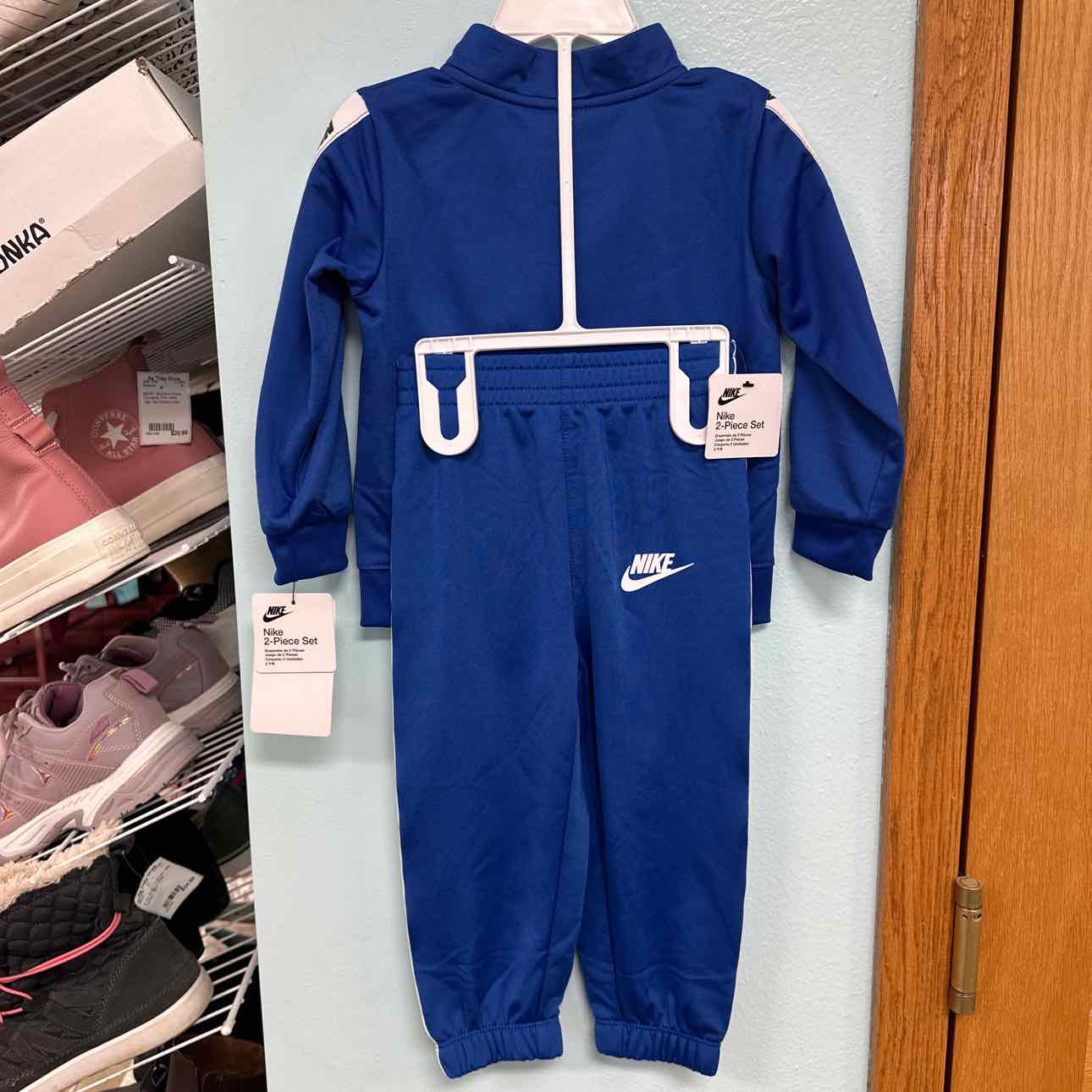 24 Months NEW Nike 2 pc ensembles