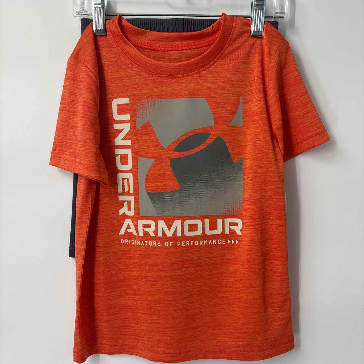 5 NEW Under Armour 2 pc ensembles