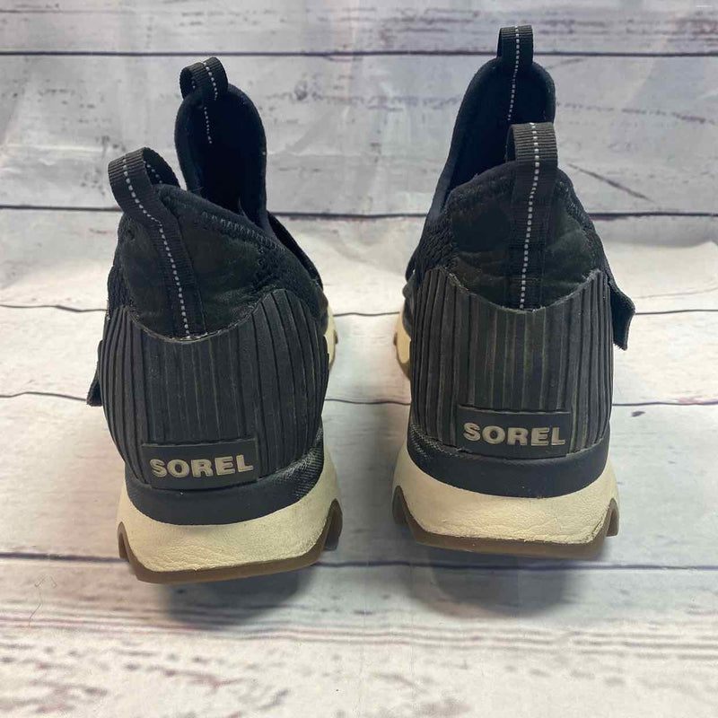10 Sorel Sneakers