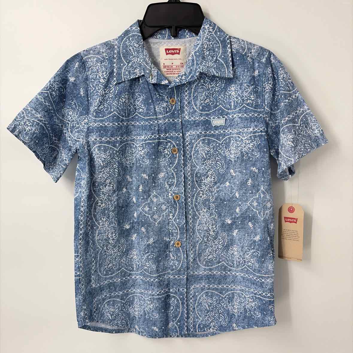 8/10 NEW Levis Shirt
