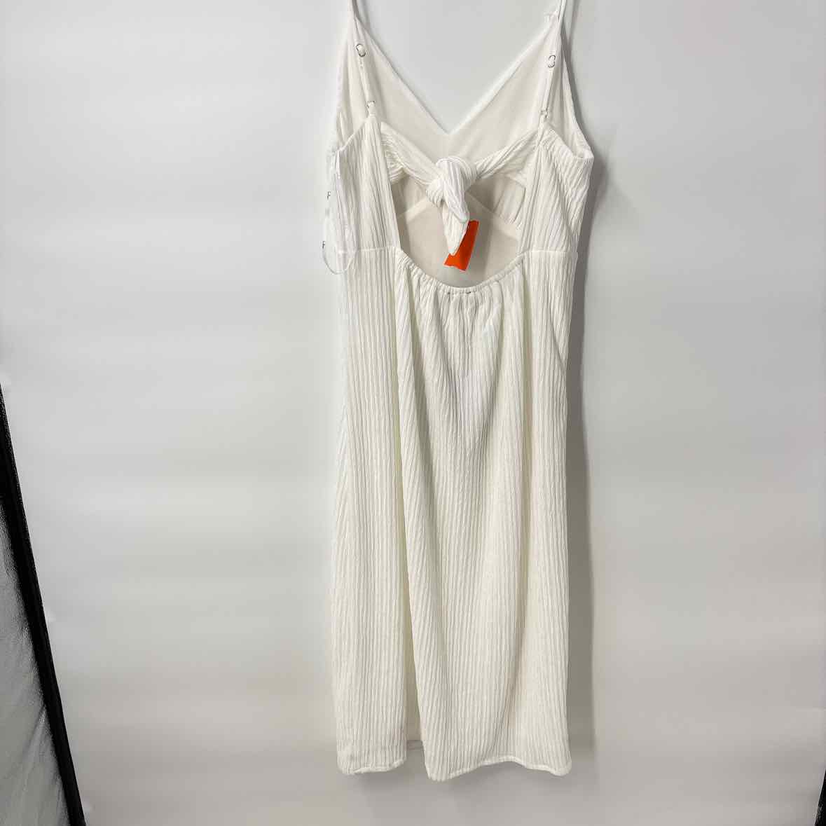 Medium LuLus NEW Dress