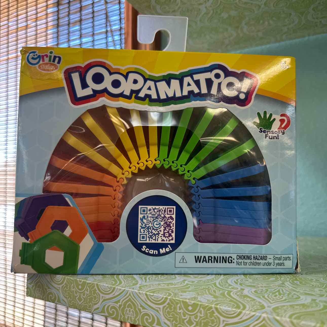 NEW Grin Studios Loopamatic Toys