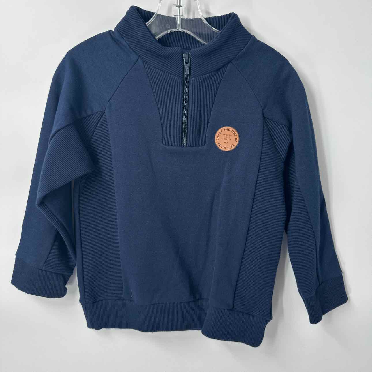 3 NEW Milon Sweatshirt