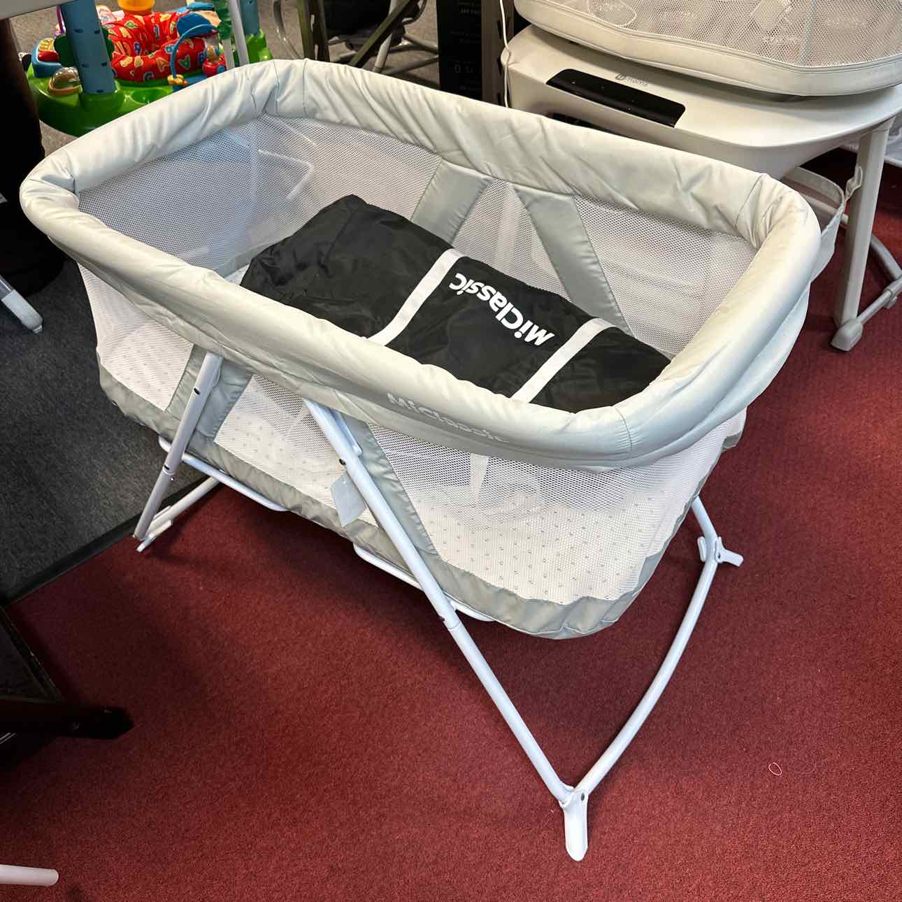 Rocking Bassinet MiClassic Misc Items