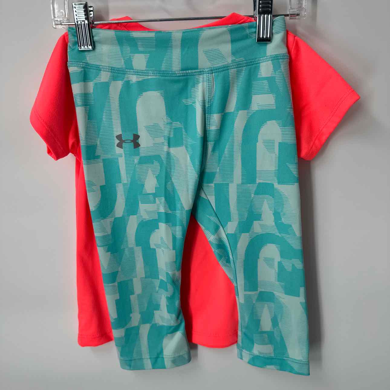 4T Under Armour 2pc Outfit