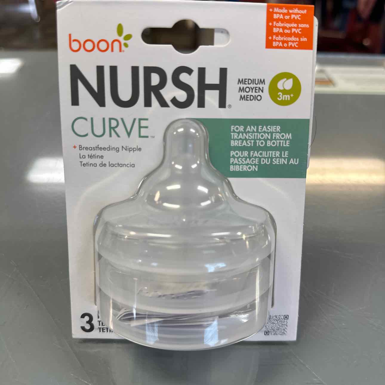 NEW Boon Curved Nipples Feeding