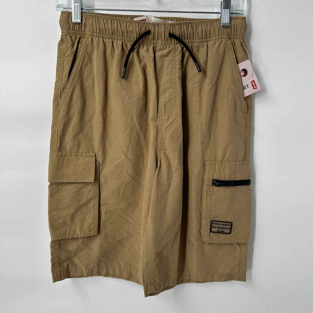 16/18 NEW Levis Shorts