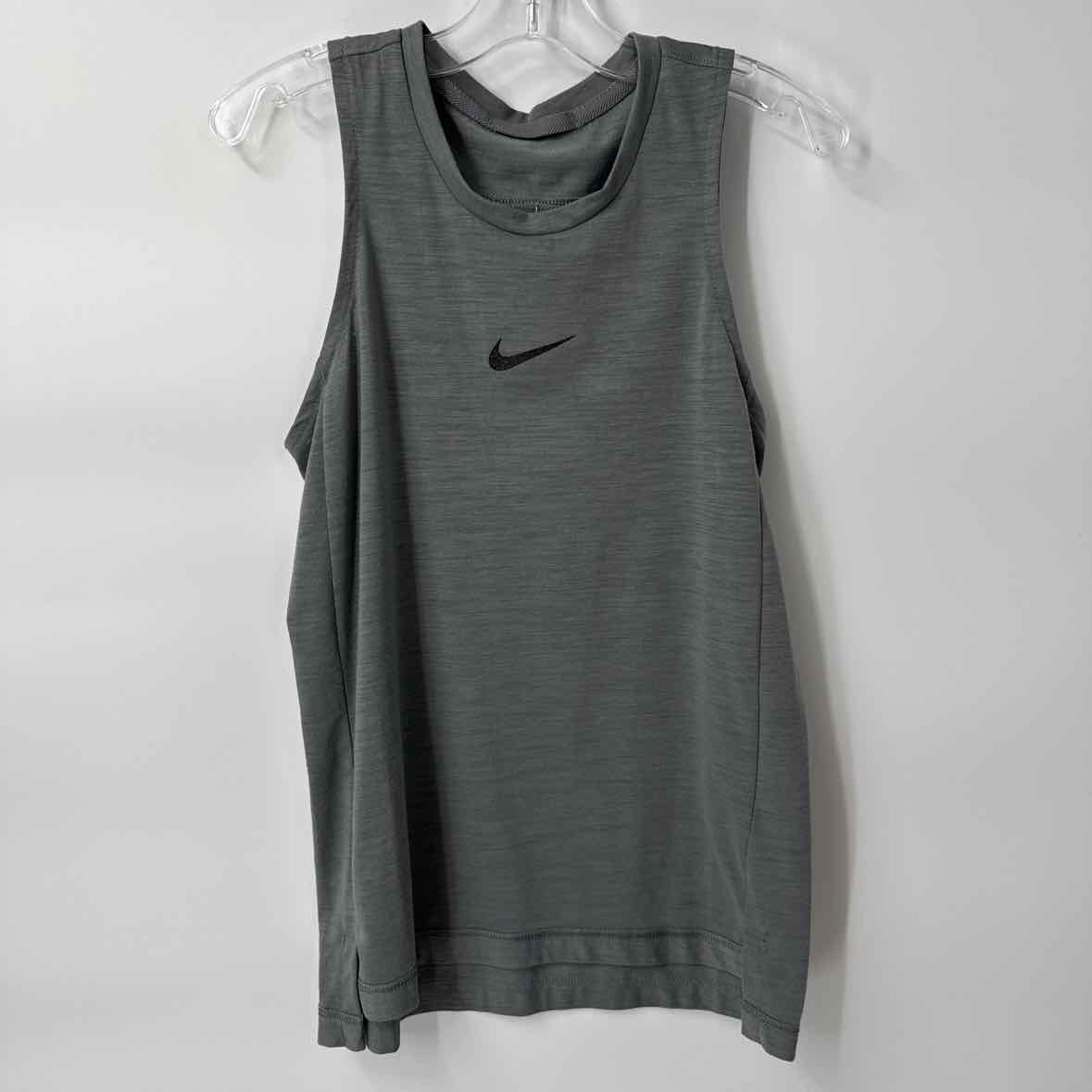 10/12 Nike Tank Top