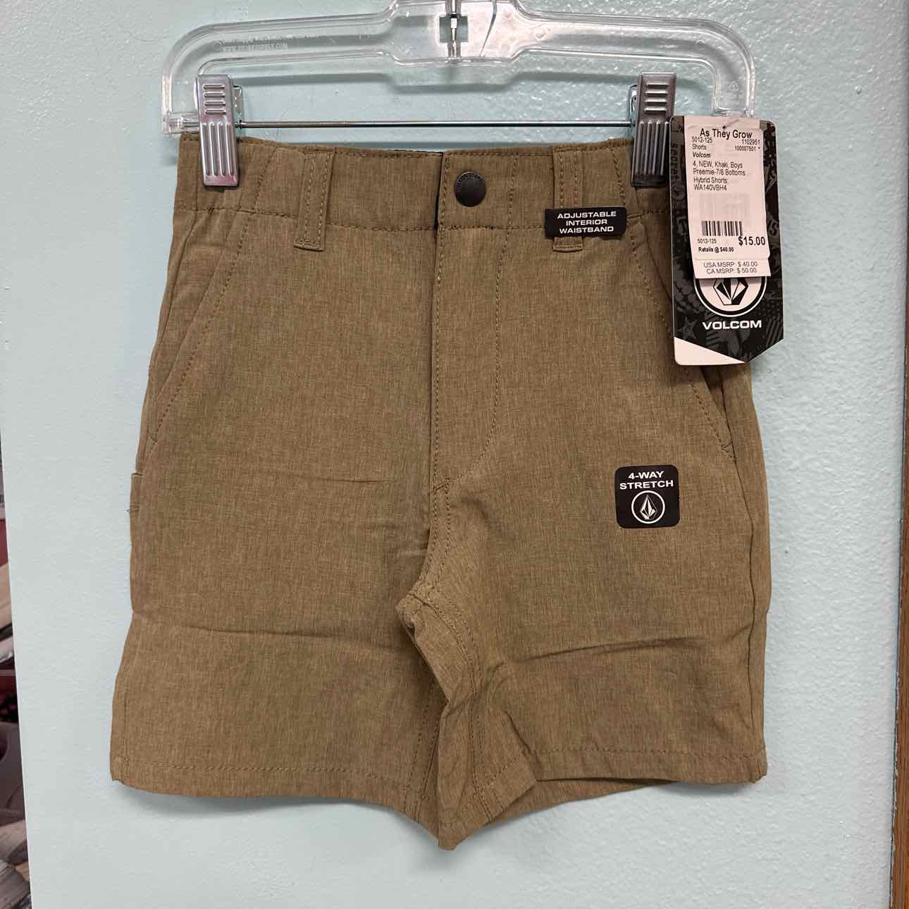 4 NEW Volcom Shorts