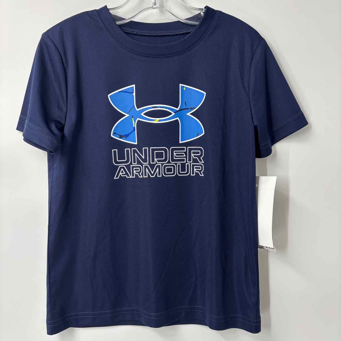 5 NEW Under Armour Shirt