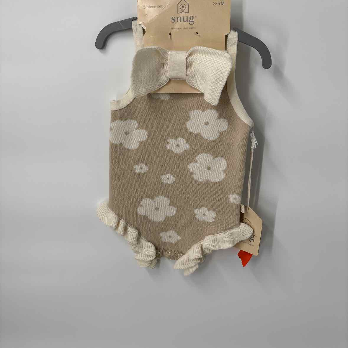 3/6 months NEW Snug Romper