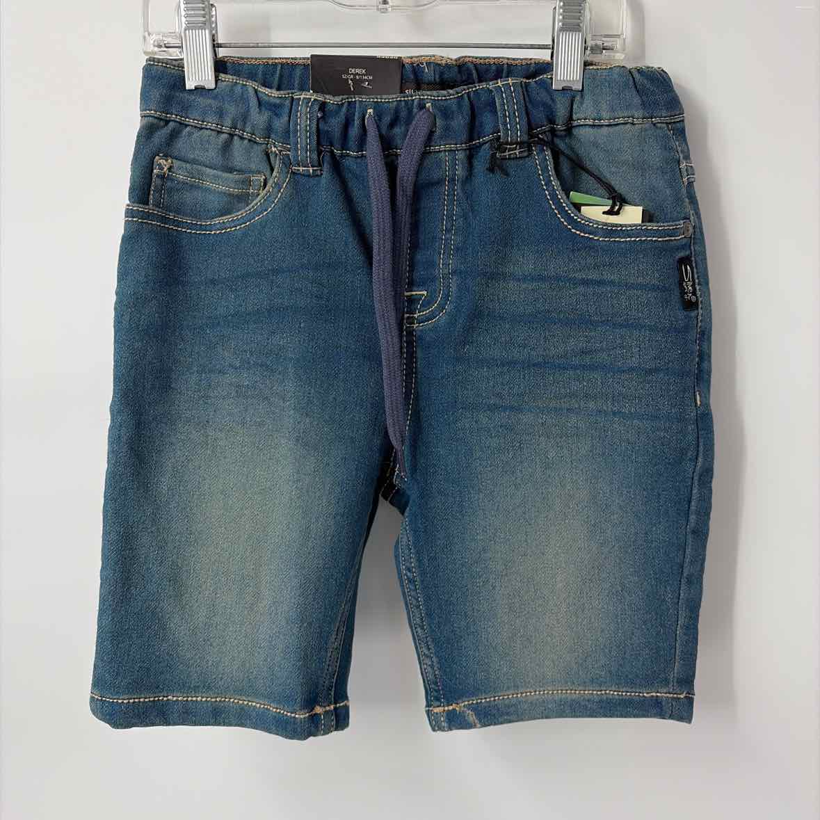 8 NEW Silver Jeans Co. Shorts