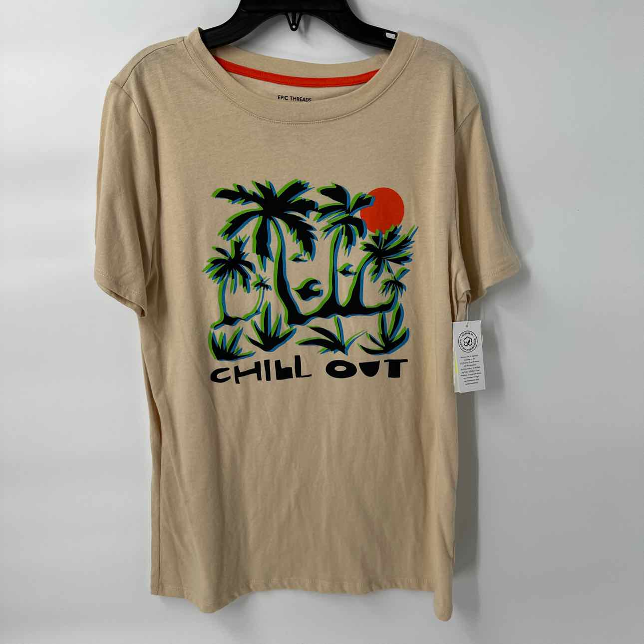 18/20 NEW EpicThreads Shirt