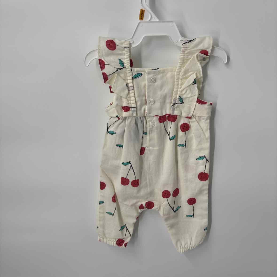 Newborn NEW Carters Outfit
